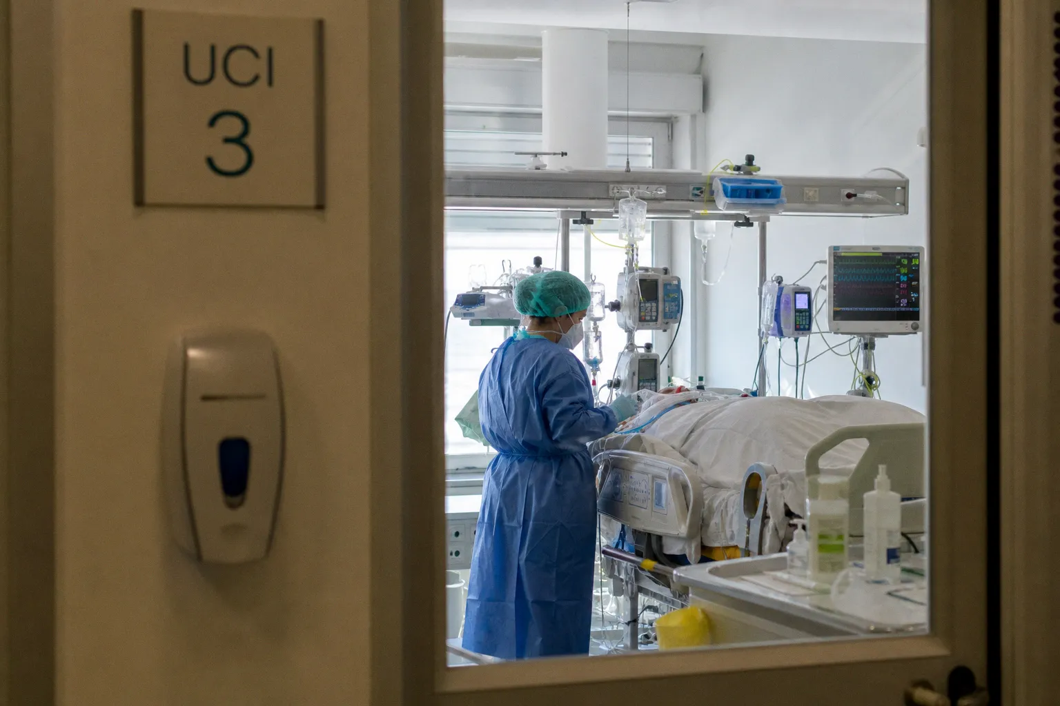 Estrategias de antibioterapia guiada por biomarcadores en pacientes con sepsis