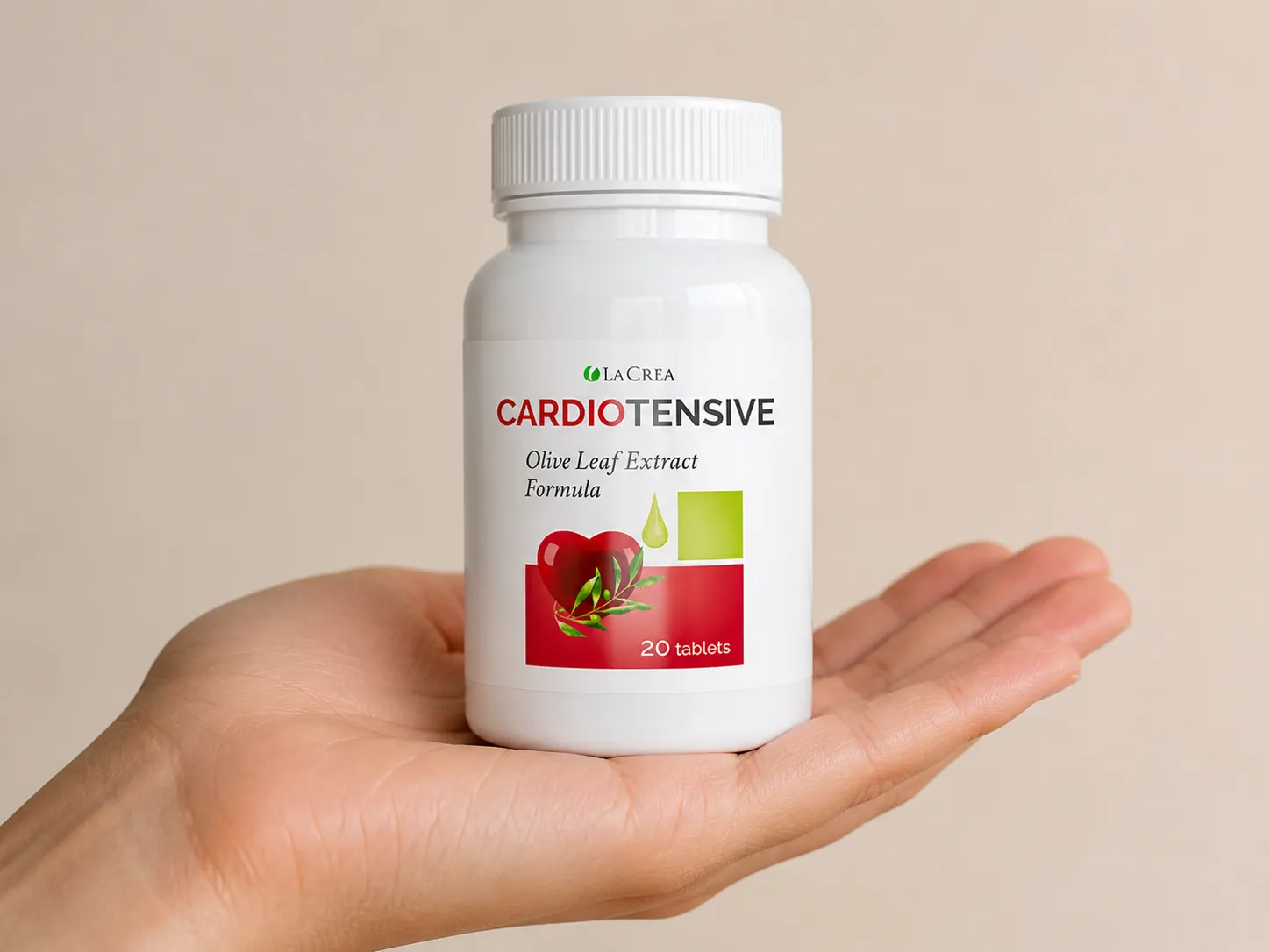 Cardiotensive — el envase en la mano