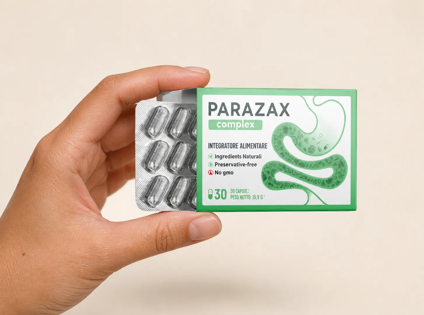 Parazax Complex — el envase en la mano